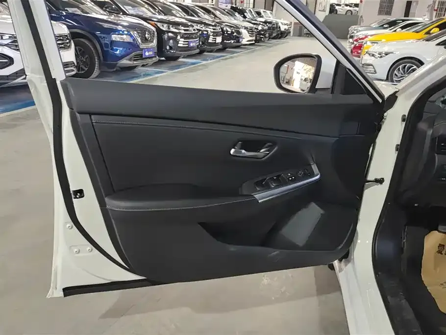 Nissan Sylphy 2021 из CN, фото 3