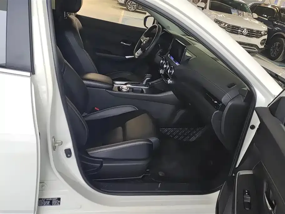 Nissan Sylphy 2021 из CN, фото 4