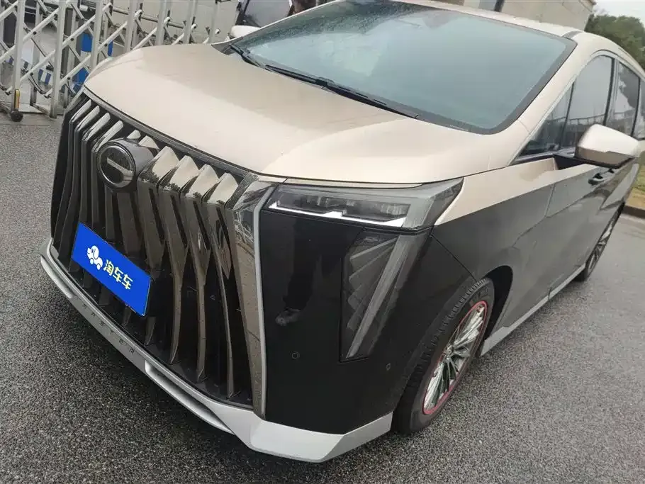 GAC Motor Trumpchi M8 — фото 1