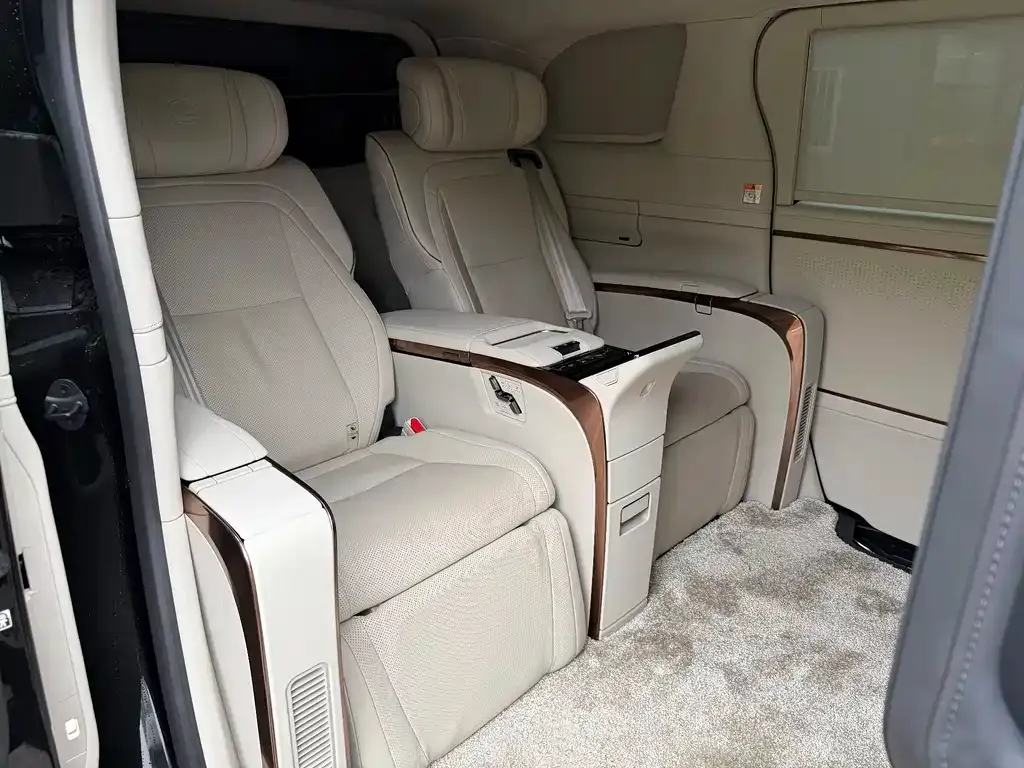 Lexus LM 2024 из CN, фото 4