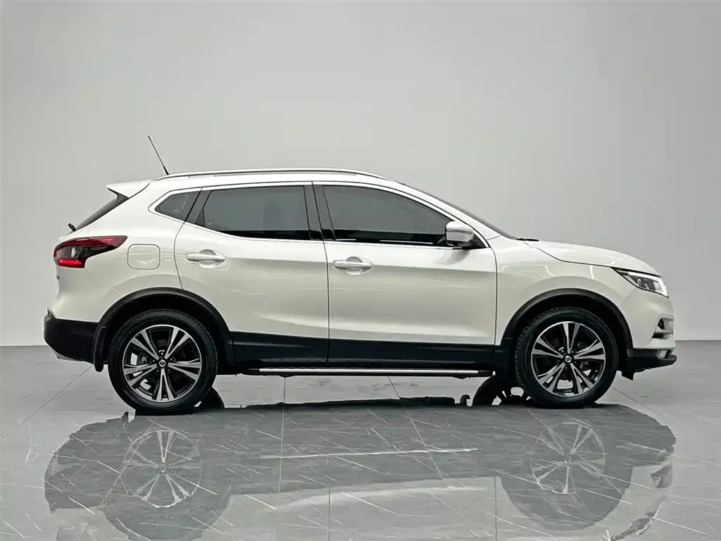 Nissan Qashqai 2023 из CN, фото 6