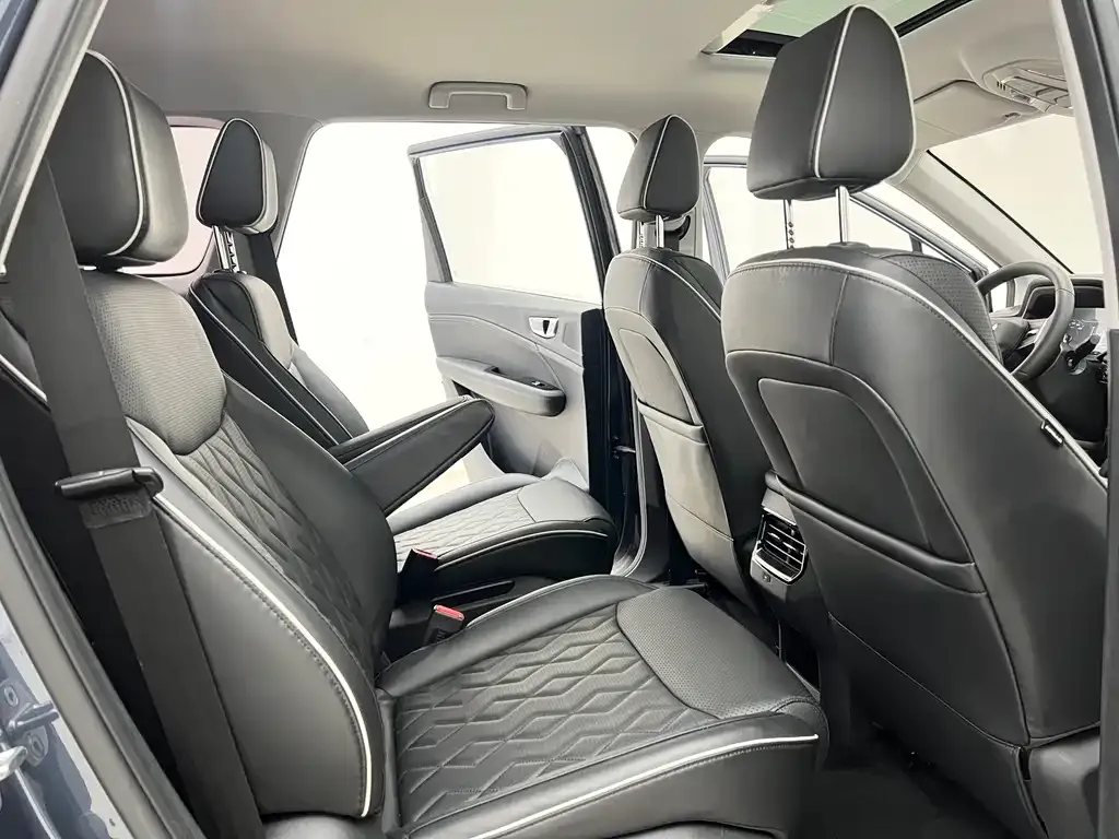 Wuling Jiachen 2023 из CN, фото 9