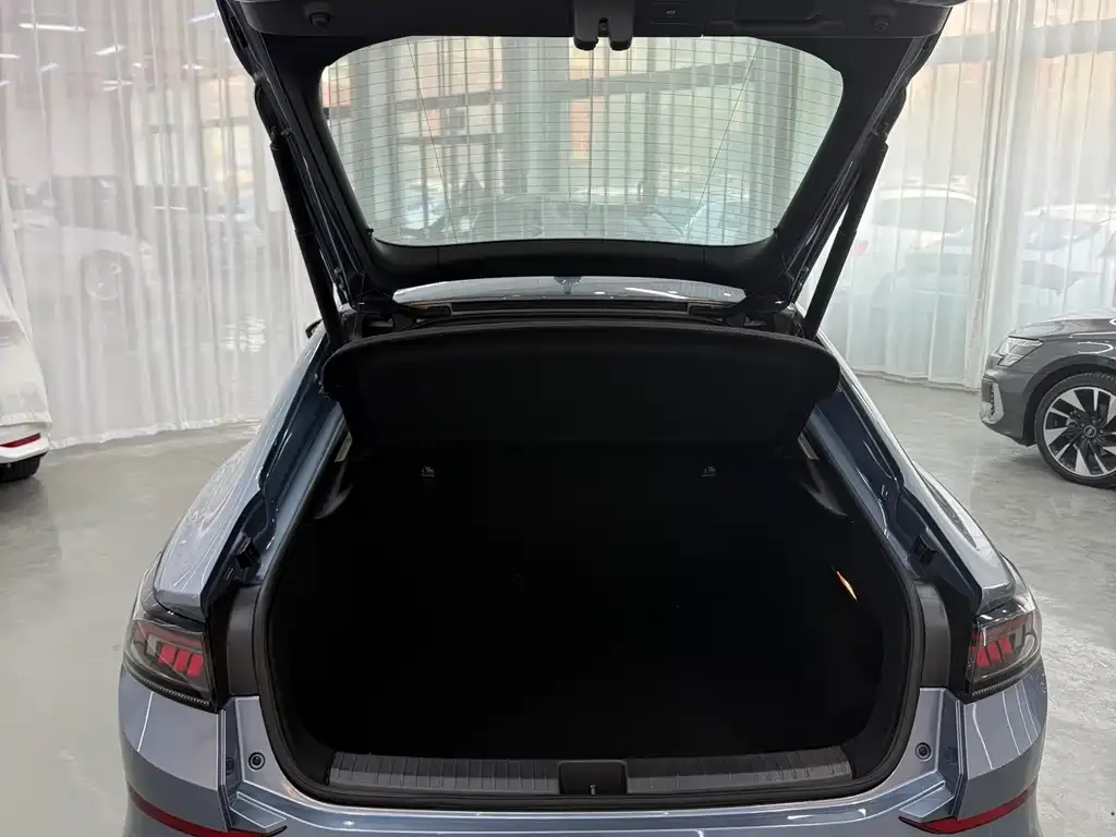 Volkswagen Lamando 2023 из CN, фото 7
