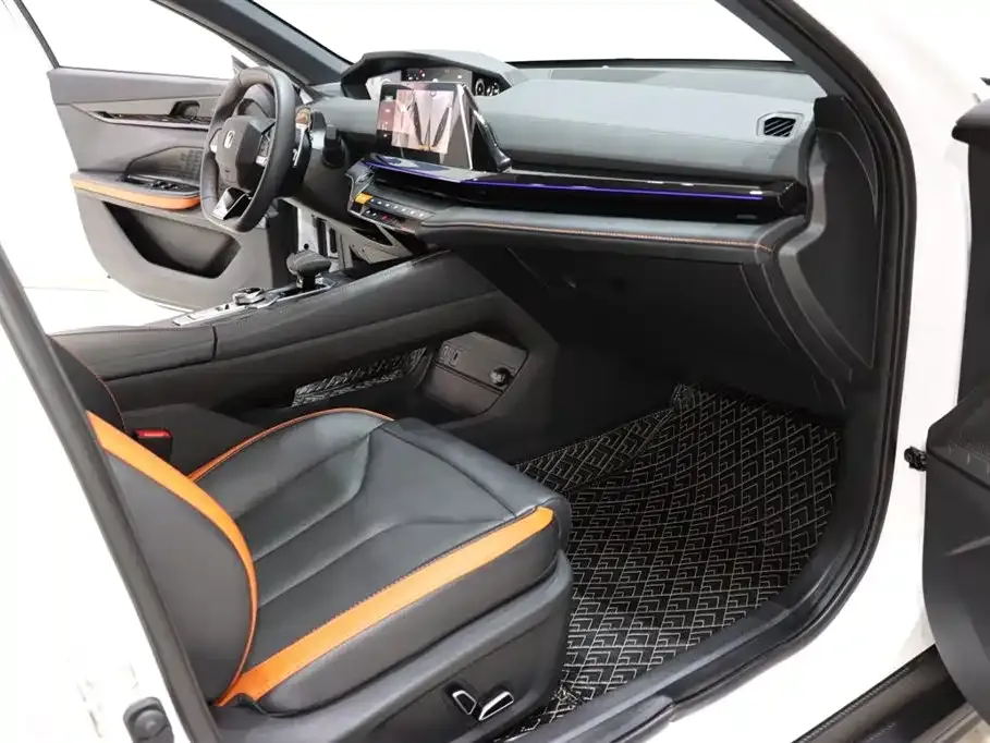 Changan UNI-V 2024 из CN, фото 10