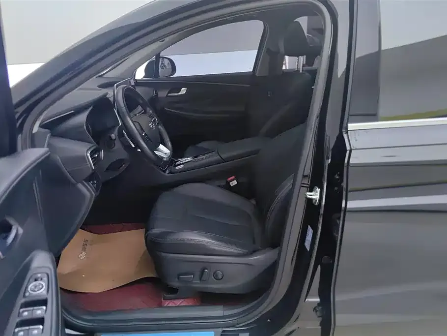 Hyundai Santa Fe 2022 из CN, фото 3