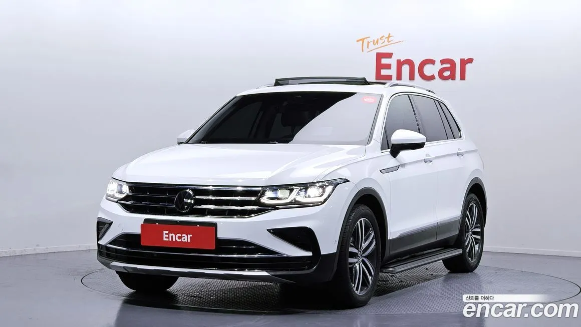 Volkswagen Tiguan — фото 1