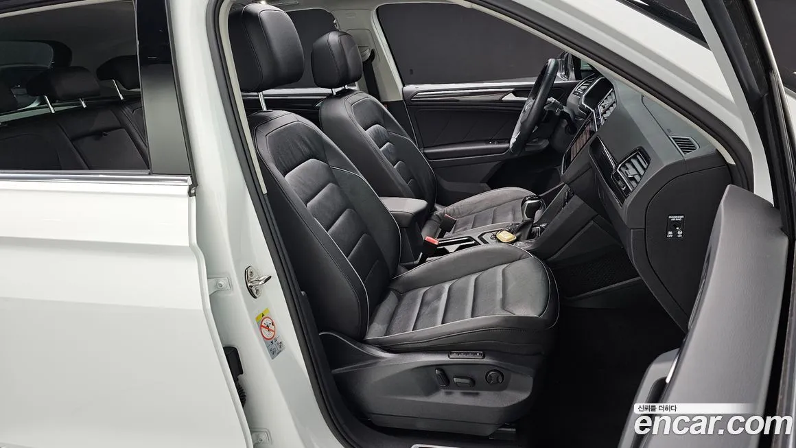 Volkswagen Tiguan — фото 5