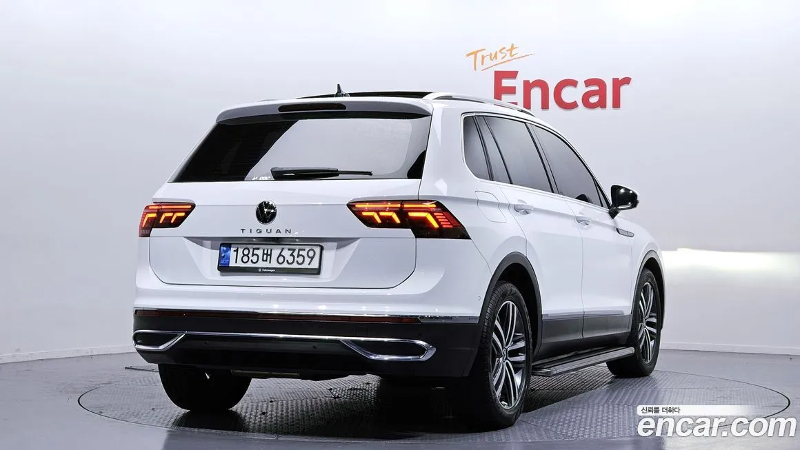 Volkswagen Tiguan — фото 3