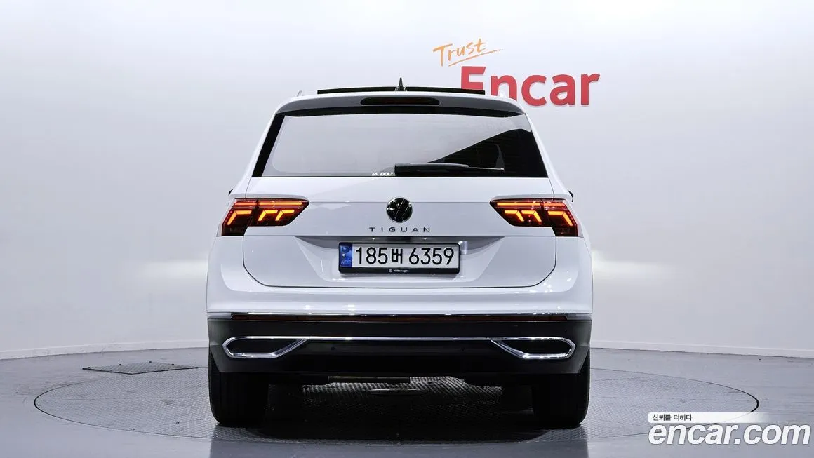Volkswagen Tiguan — фото 4