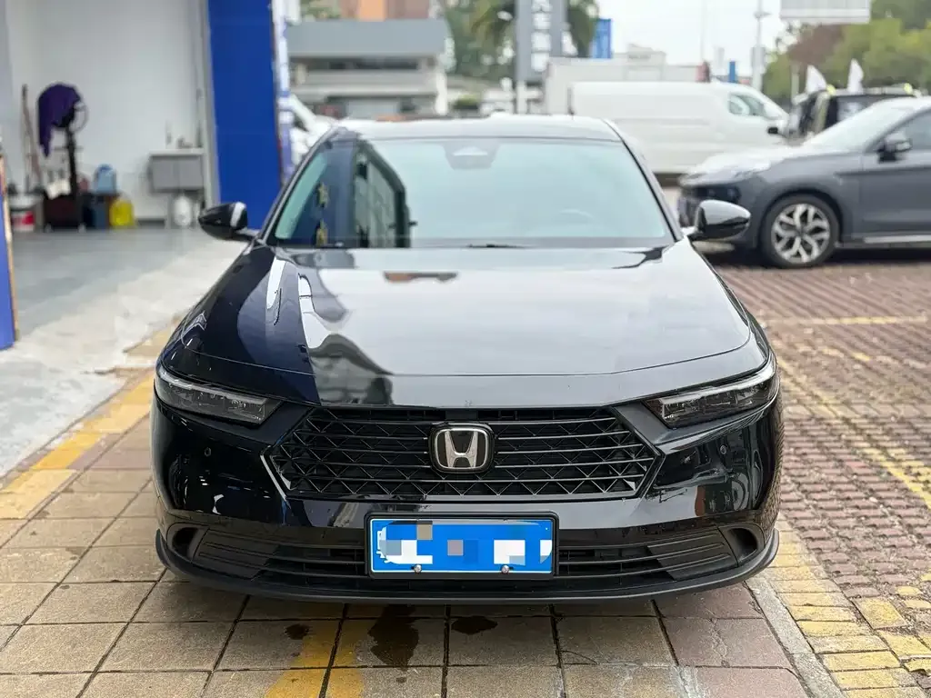 Honda Accord — фото 2