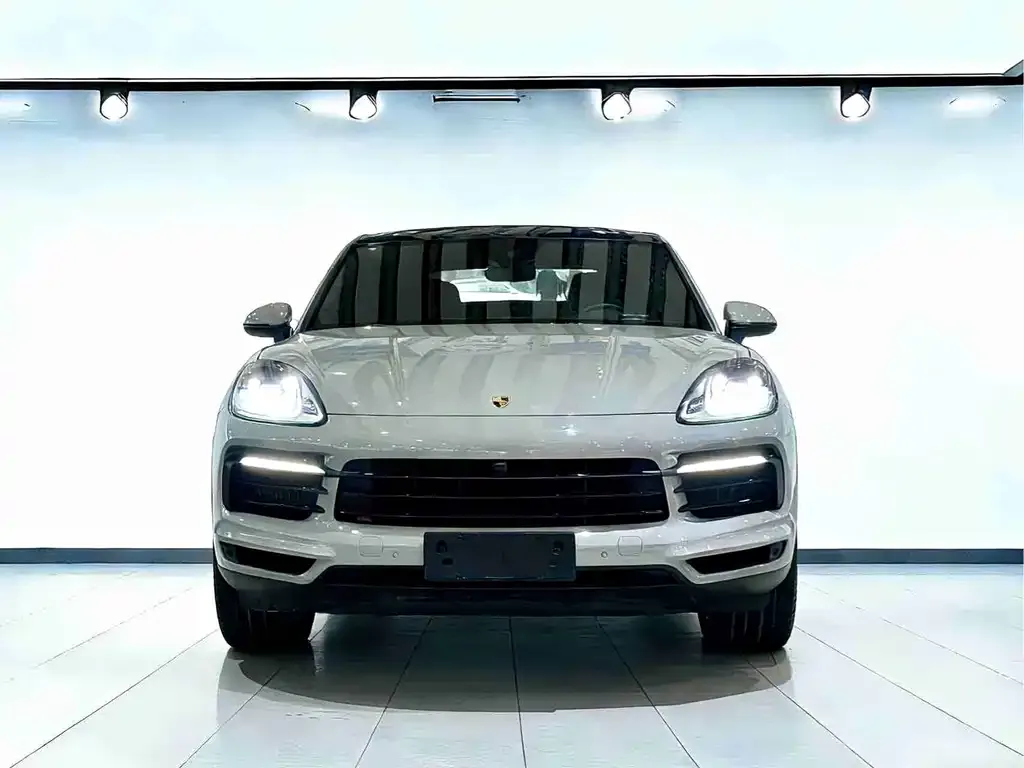 Porsche Cayenne — фото 8