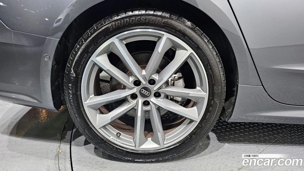 Audi A7 2021 из KR, фото 10