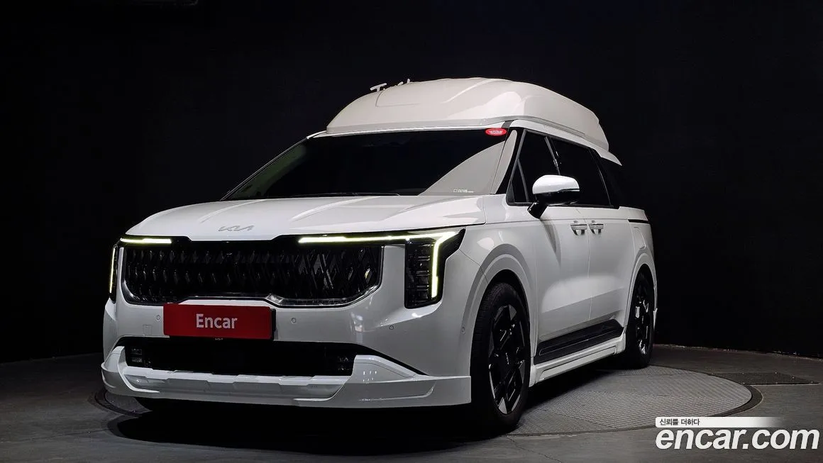 Kia Carnival HEV 9-Seater Hi-Limousine (Special Vehicle)