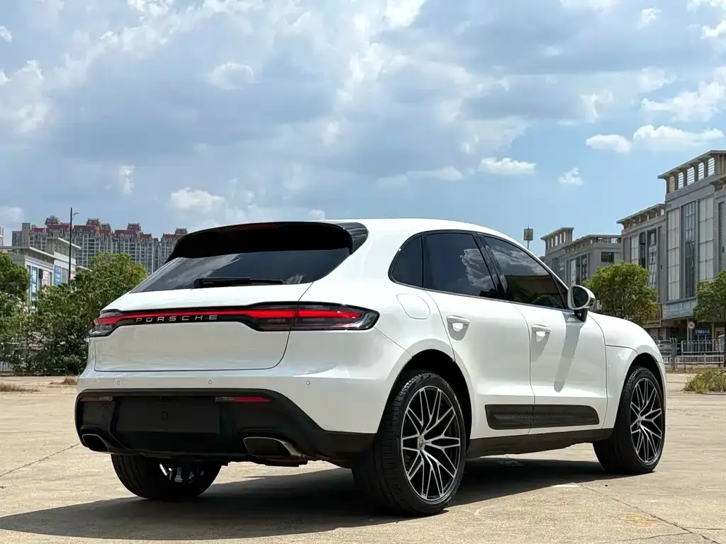 Porsche Macan — фото 8