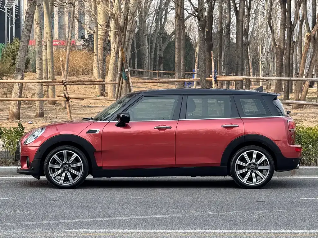 MINI Clubman — фото 9