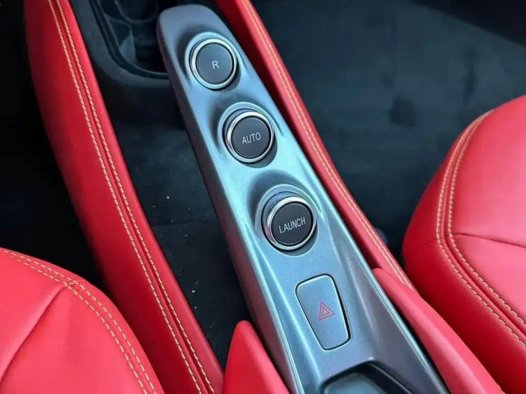 Ferrari F8 2022 из CN, фото 2