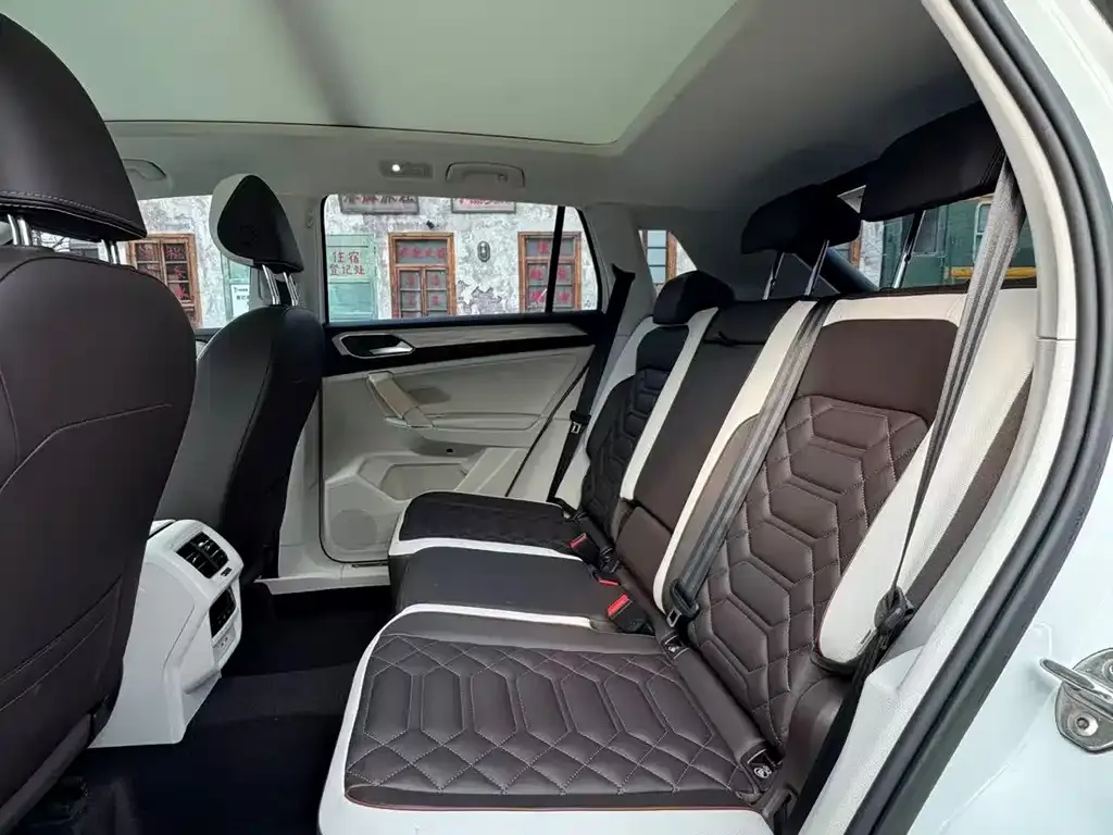 Volkswagen Tayron 2023 из CN, фото 8