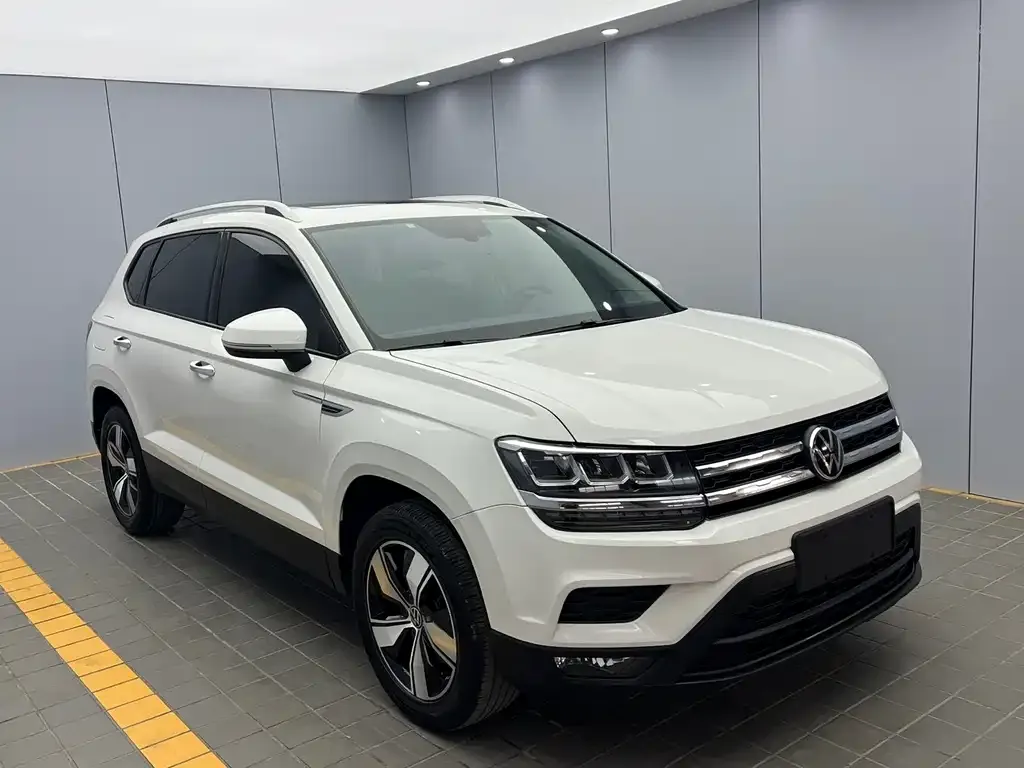 Volkswagen Tharu — фото 6