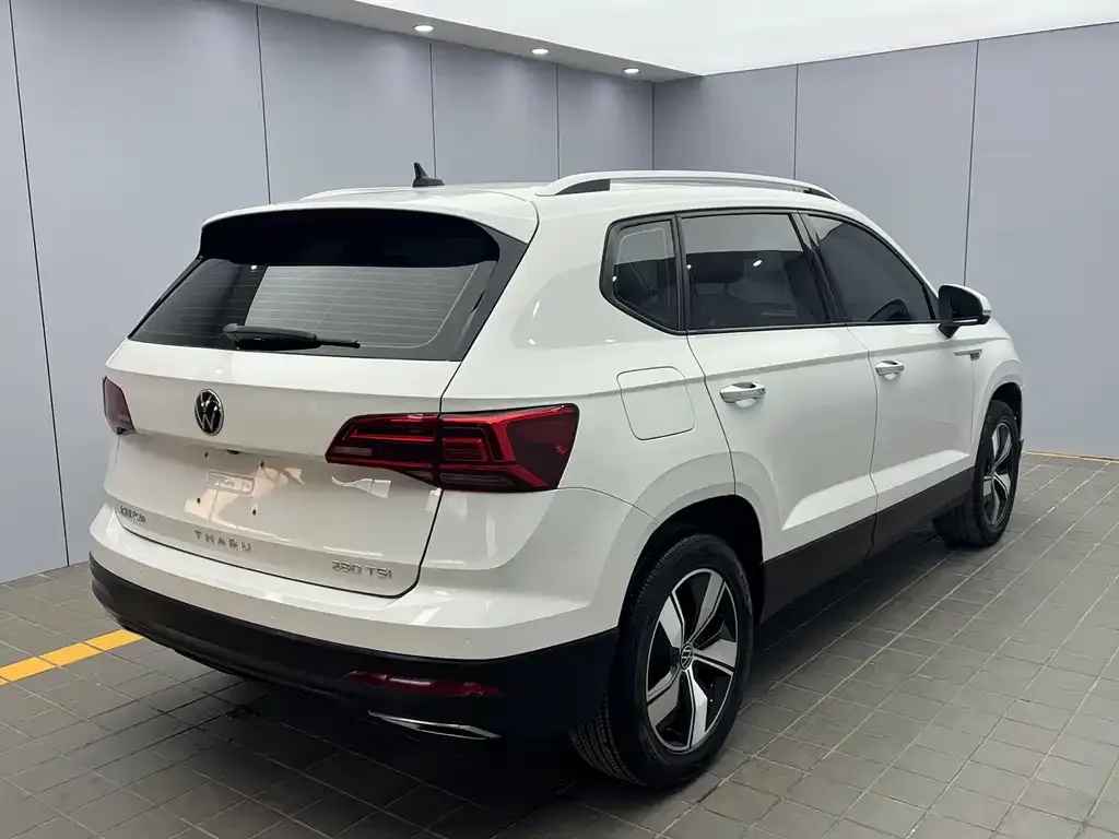 Volkswagen Tharu — фото 7