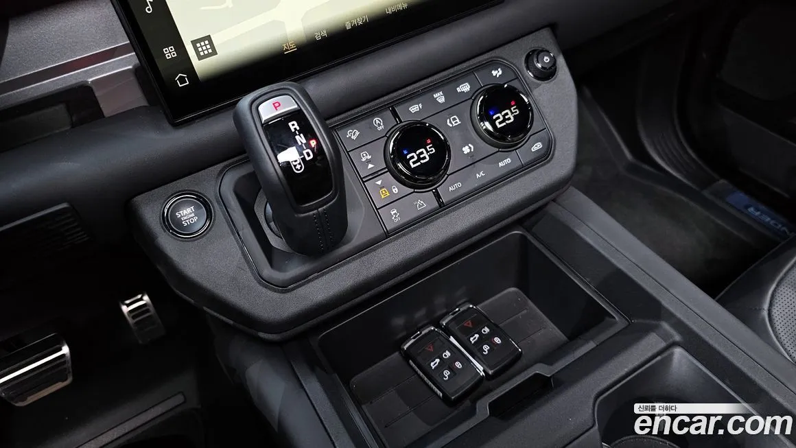 Land Rover Defender 2025 из KR, фото 5