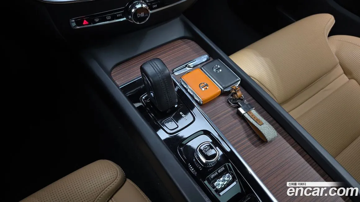 Volvo V60 2021 из KR, фото 3