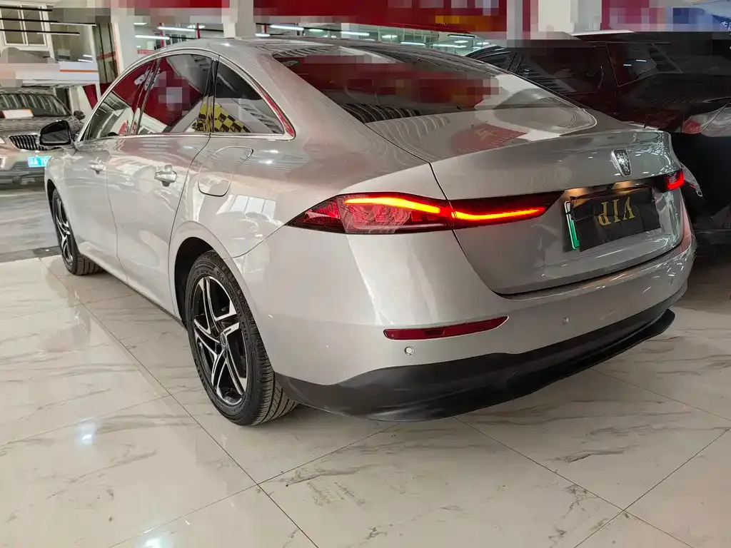 Roewe D7 2023 из CN, фото 9