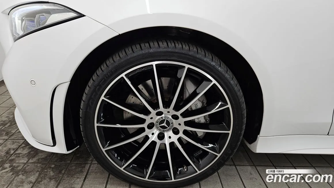 Mercedes-Benz CLS-Class 2021 из KR, фото 2