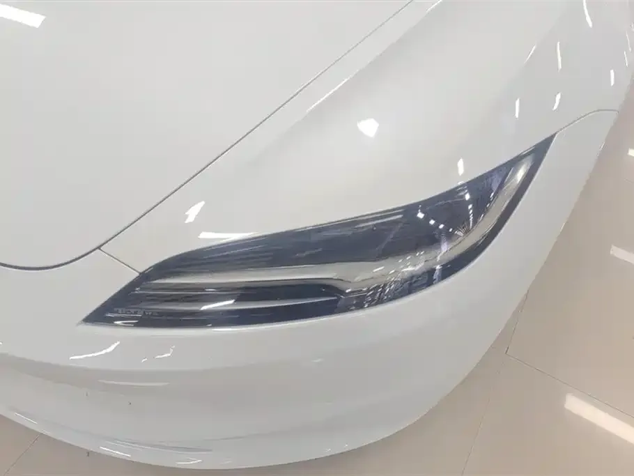 Tesla Model 3 2024 из CN, фото 2