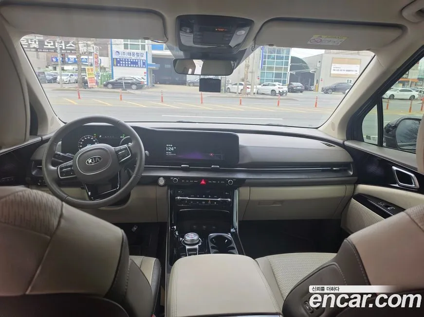 Kia Carnival — фото 2