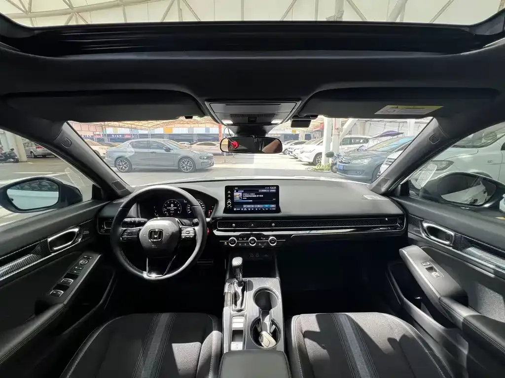 Honda Civic — фото 7
