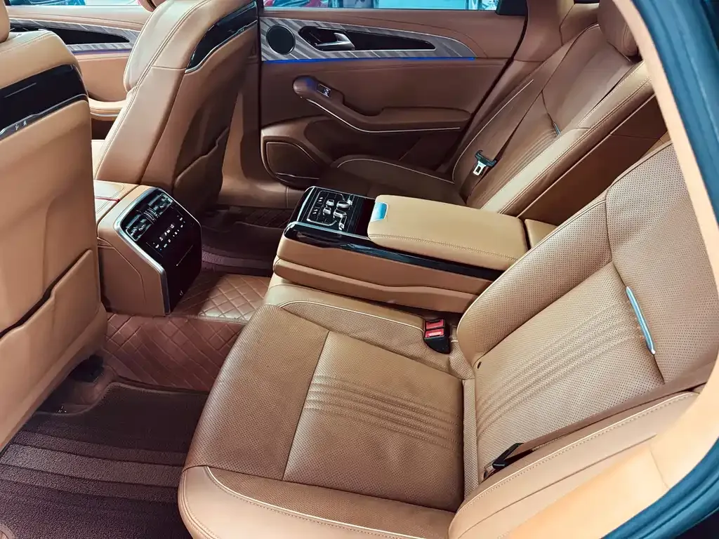 Hongqi H9 2021 из CN, фото 2