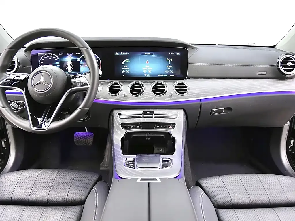 Mercedes-Benz E-Class — фото 10