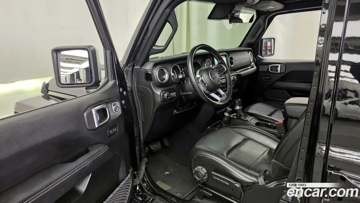 Jeep Wrangler 2022 из KR, фото 7