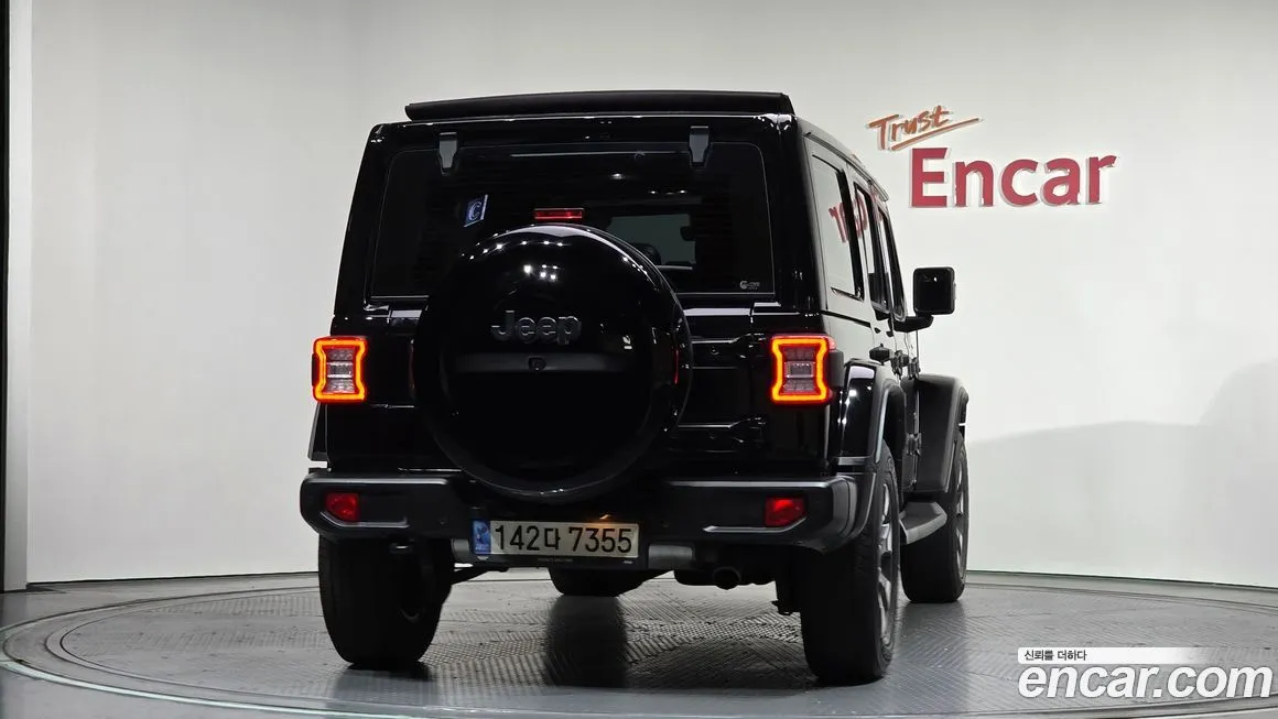 Jeep Wrangler 2022 из KR, фото 3