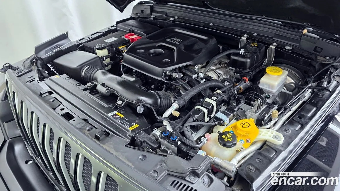 Jeep Wrangler 2022 из KR, фото 10