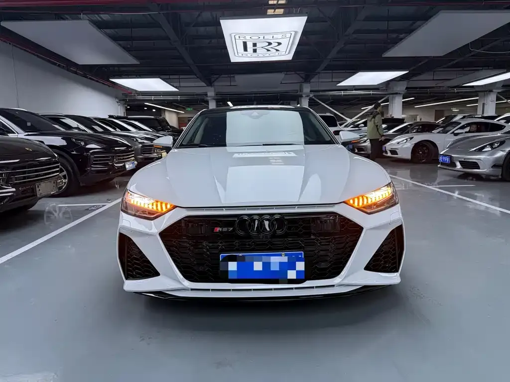 Audi A7 2021 из CN, фото 7
