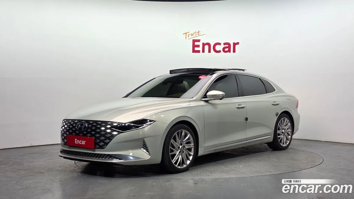 Hyundai Grandeur — фото 1
