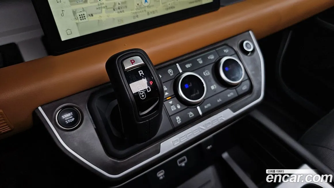 Land Rover Defender 2024 из KR, фото 8