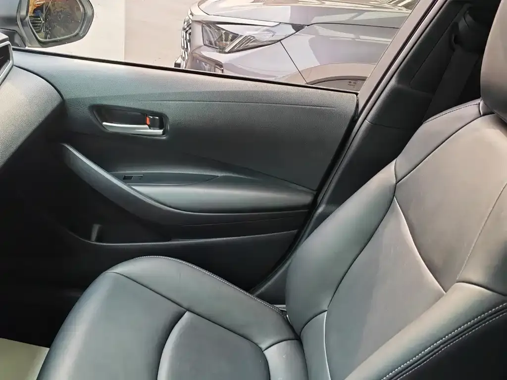 Toyota Corolla 2022 из CN, фото 6