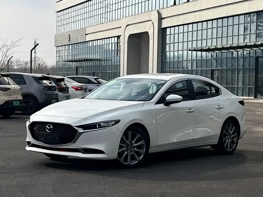 Mazda 3 Axela 2026 из CN, фото 1
