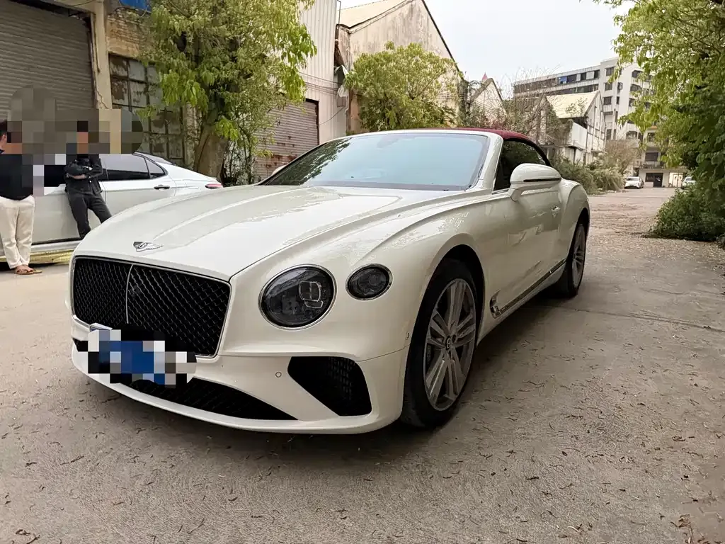 Bentley Continental 2024 из CN, фото 1