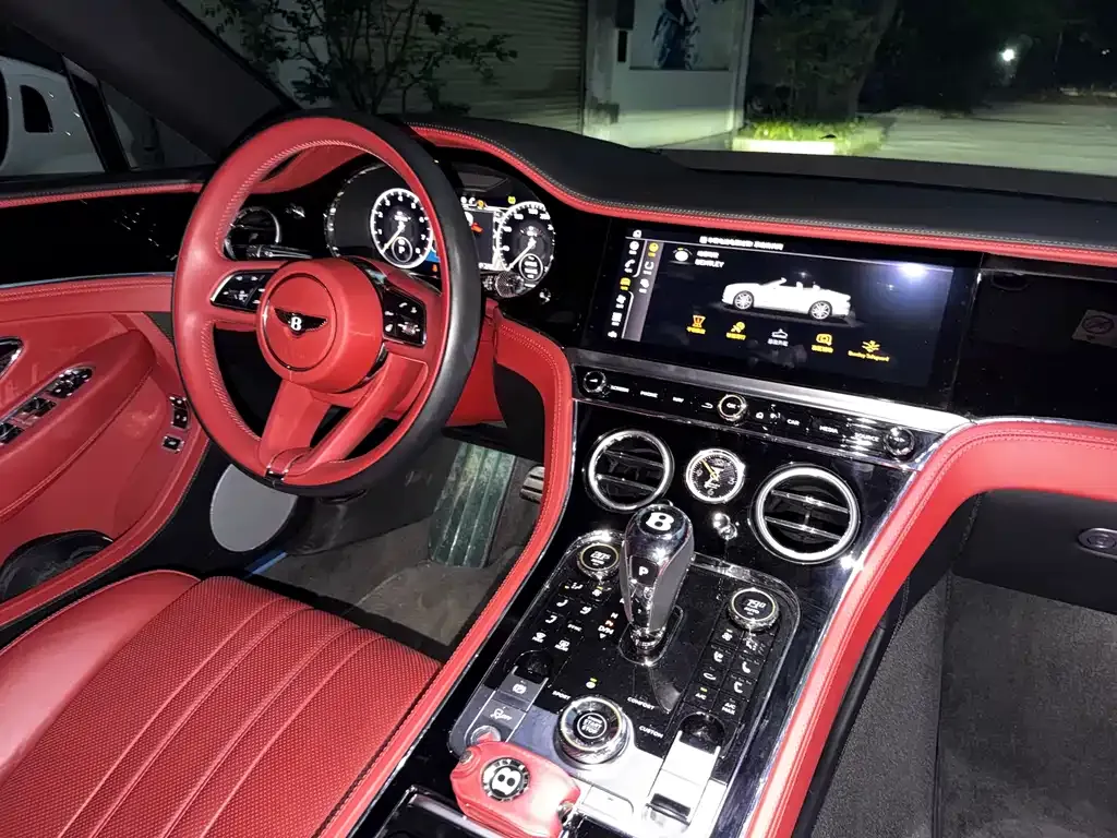 Bentley Continental 2024 из CN, фото 8
