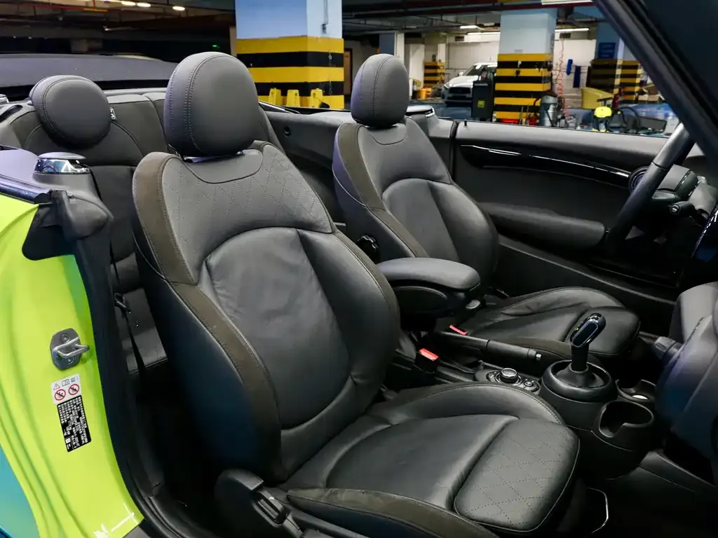 MINI Cooper (3-door) 2023 из CN, фото 10