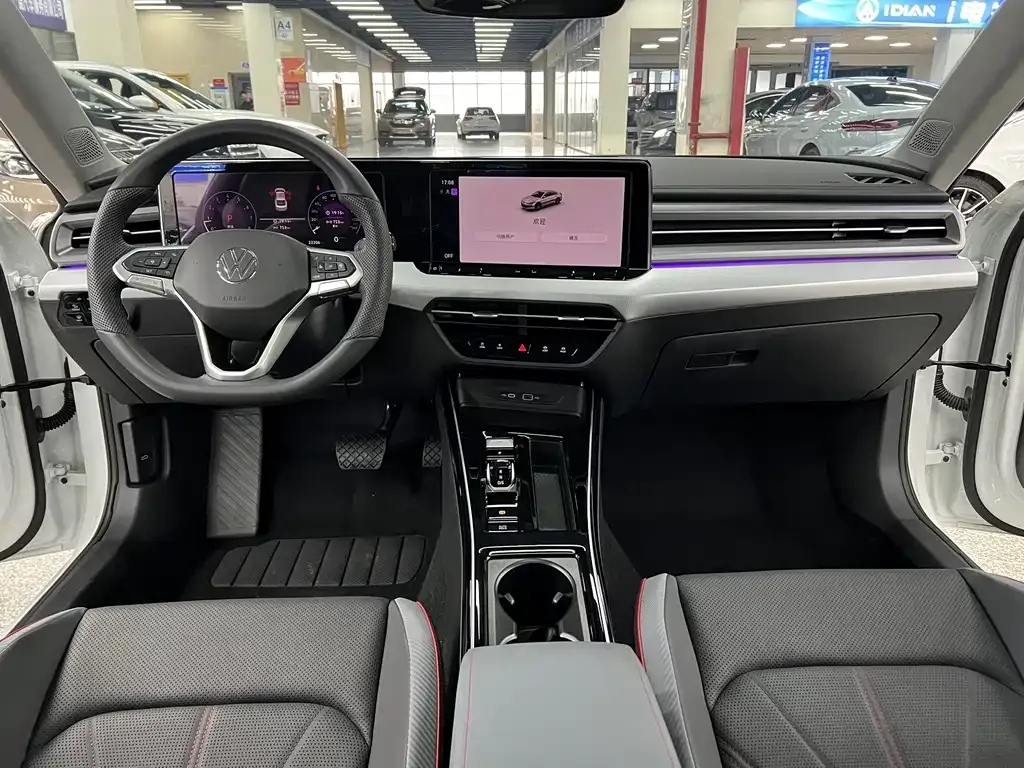 Volkswagen Lamando 2024 из CN, фото 5