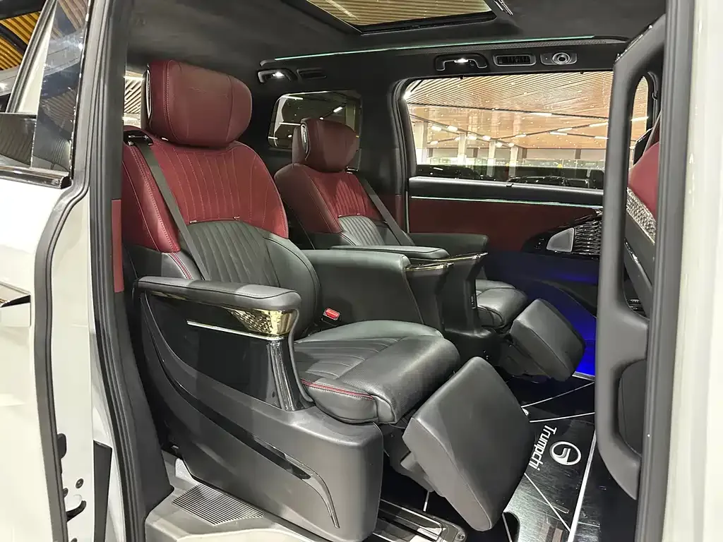 GAC Motor Trumpchi M8 — фото 6