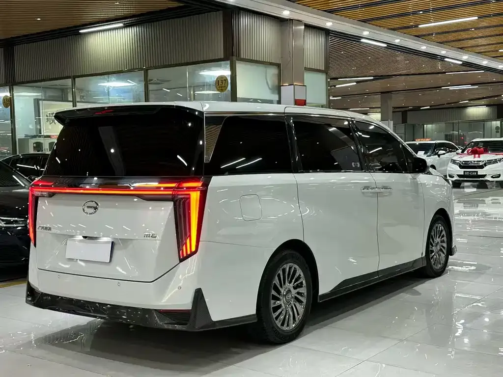 GAC Motor Trumpchi M8 — фото 7