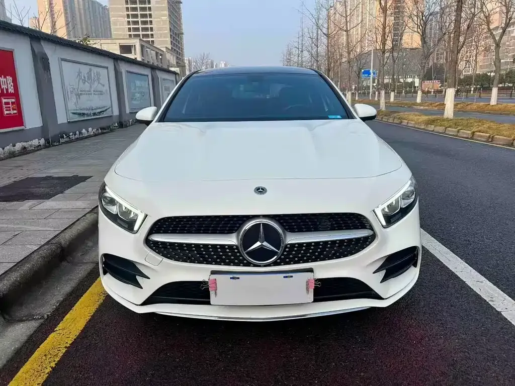 Mercedes-Benz A-Class — фото 1