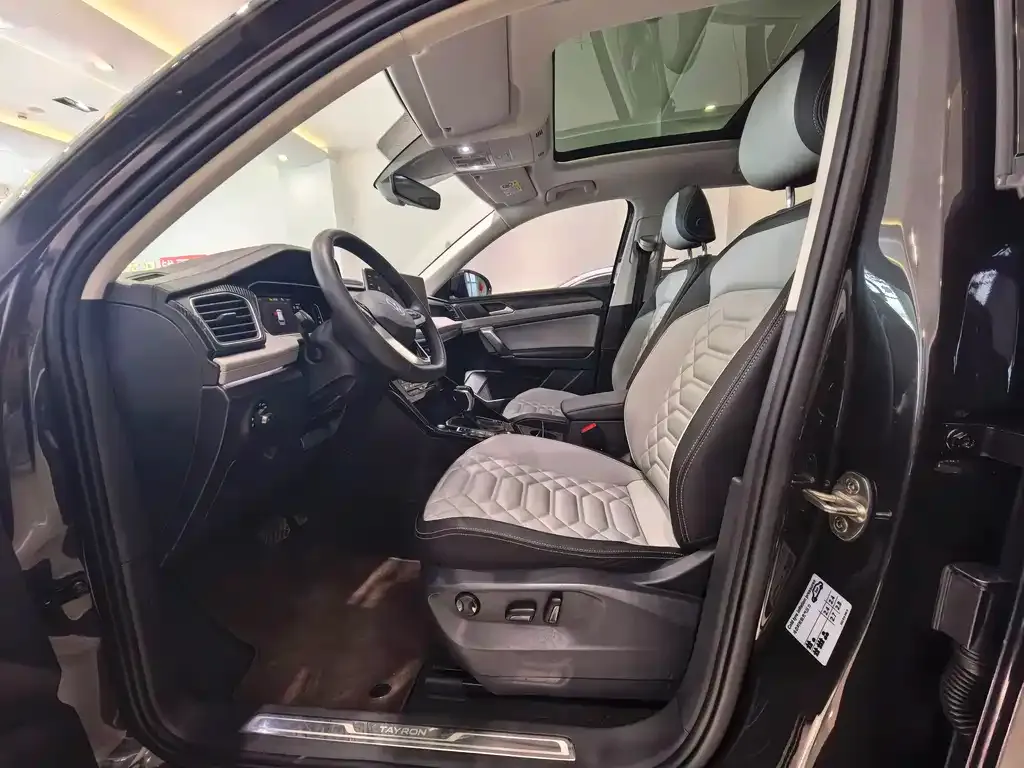 Volkswagen Tayron 2022 из CN, фото 4