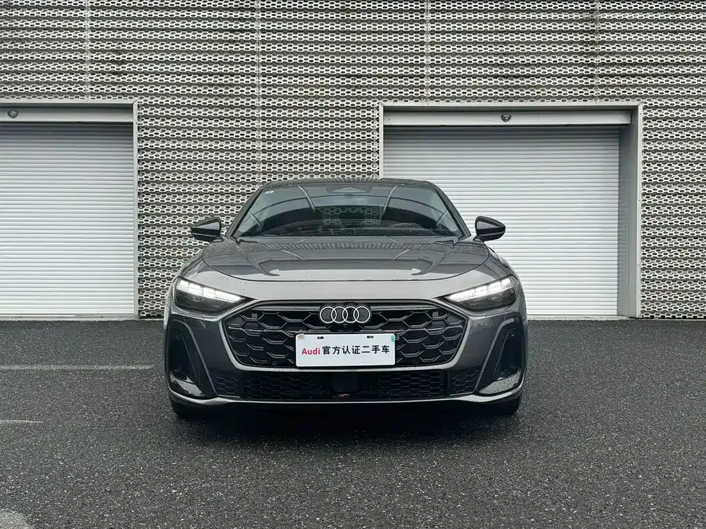 Audi A5L — фото 2