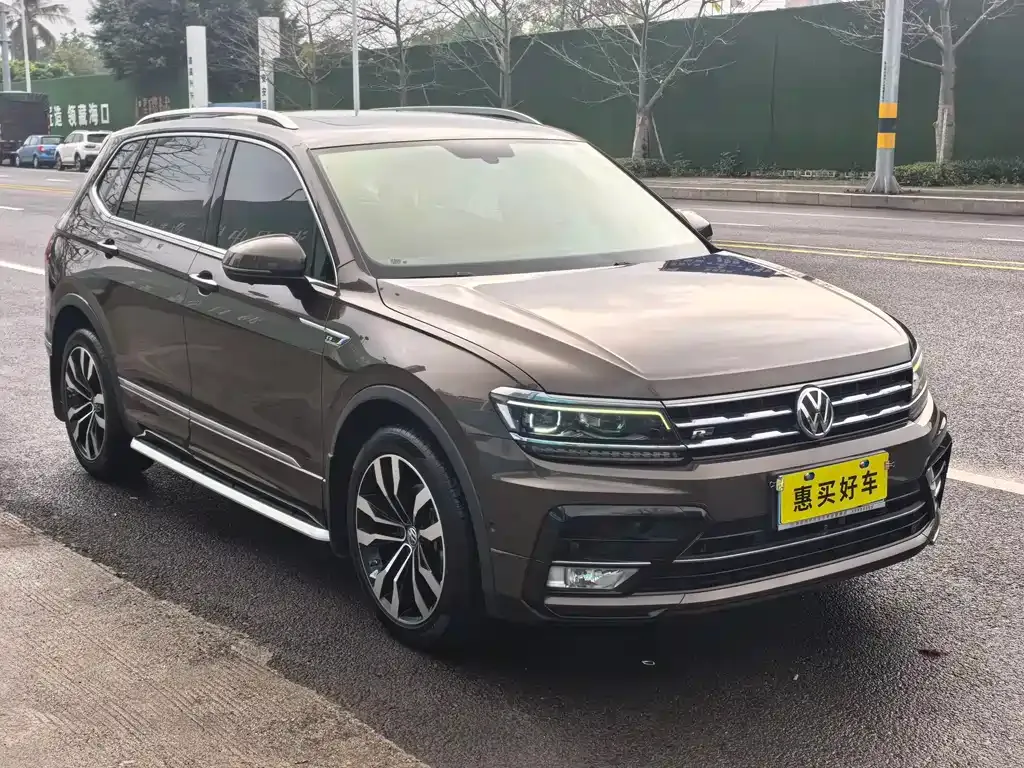 Volkswagen Tiguan L 2021 из CN, фото 3